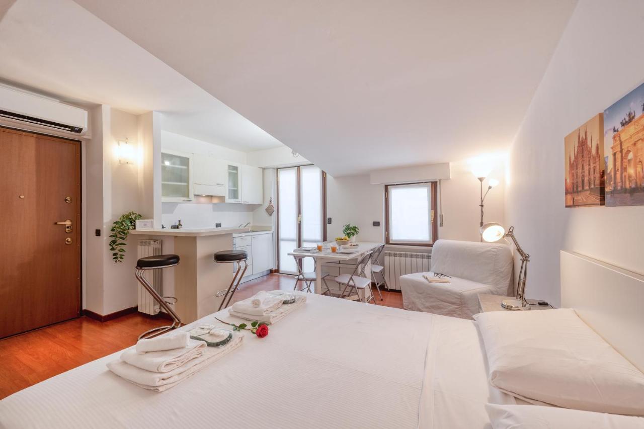 Ferrucci, 6 - Monolocale Al Settimo Cielo Apartman Milánó Kültér fotó